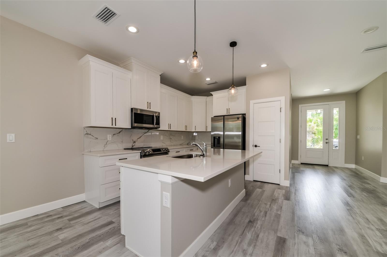 2646 Morrietta, North Port, FL 34286