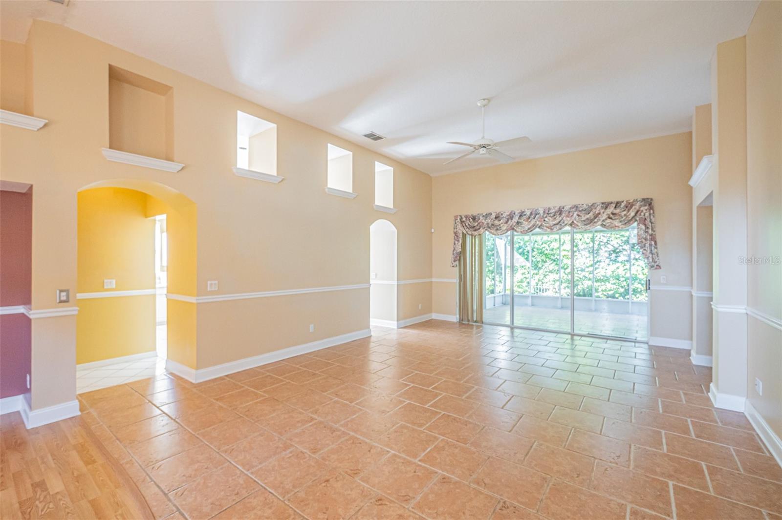 7004 Pine Hollow, Mount Dora, FL 32757