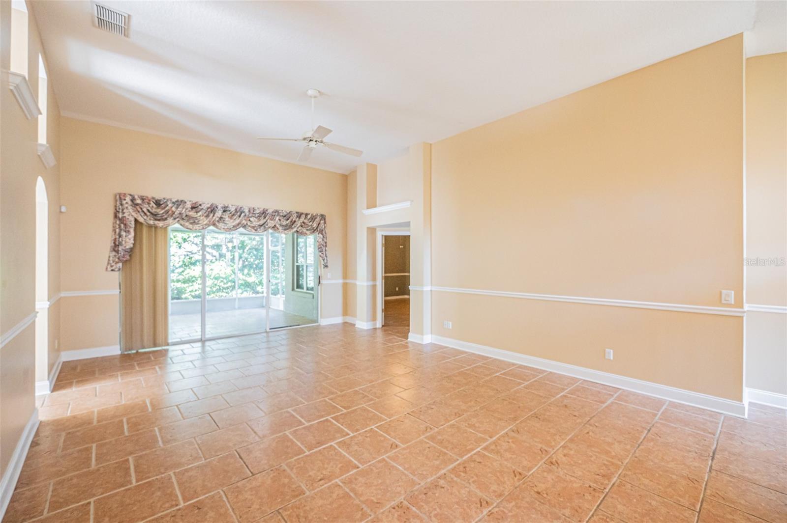 7004 Pine Hollow, Mount Dora, FL 32757