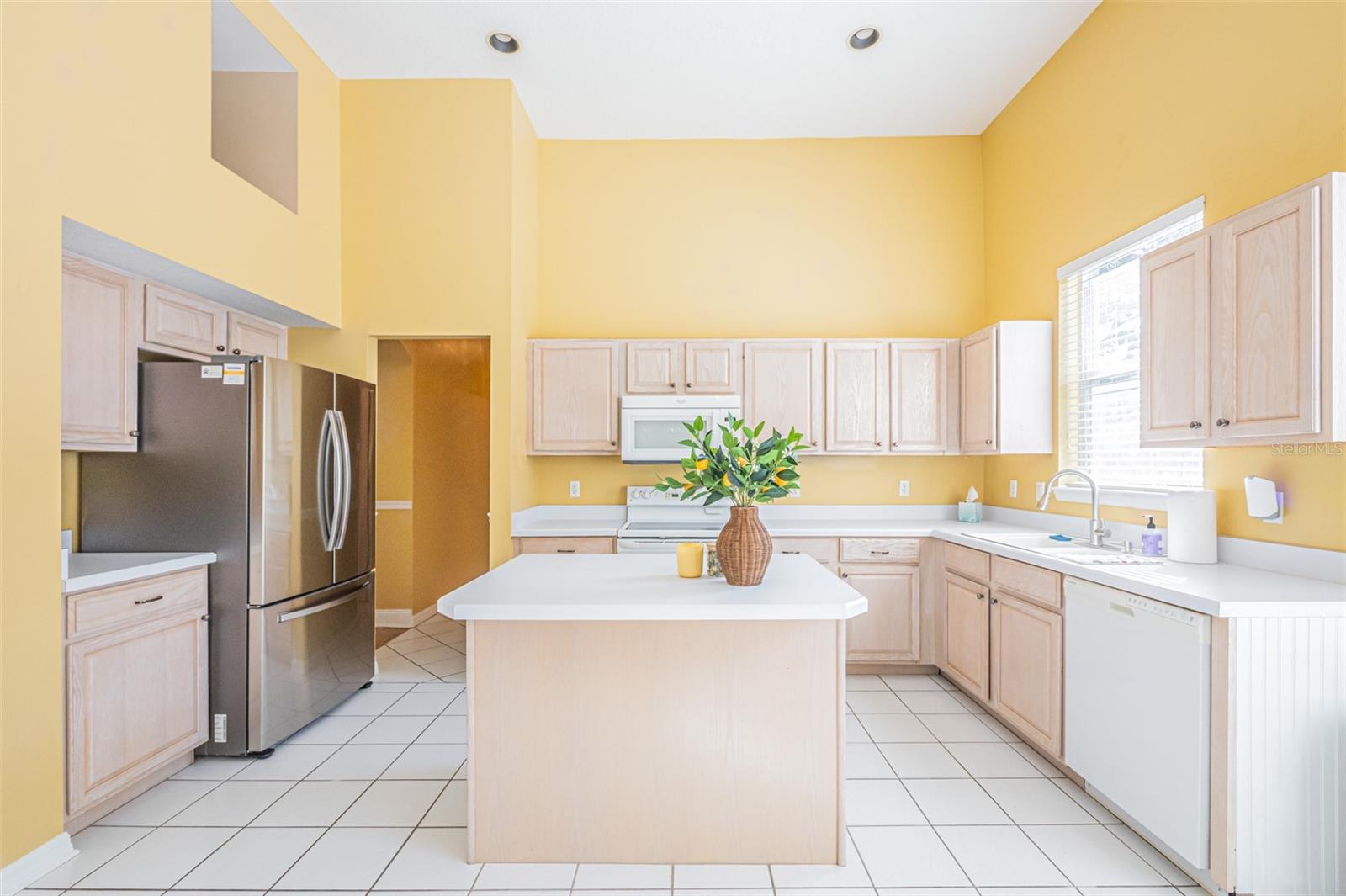 7004 Pine Hollow, Mount Dora, FL 32757
