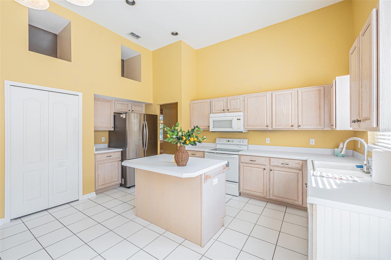 7004 Pine Hollow, Mount Dora, FL 32757
