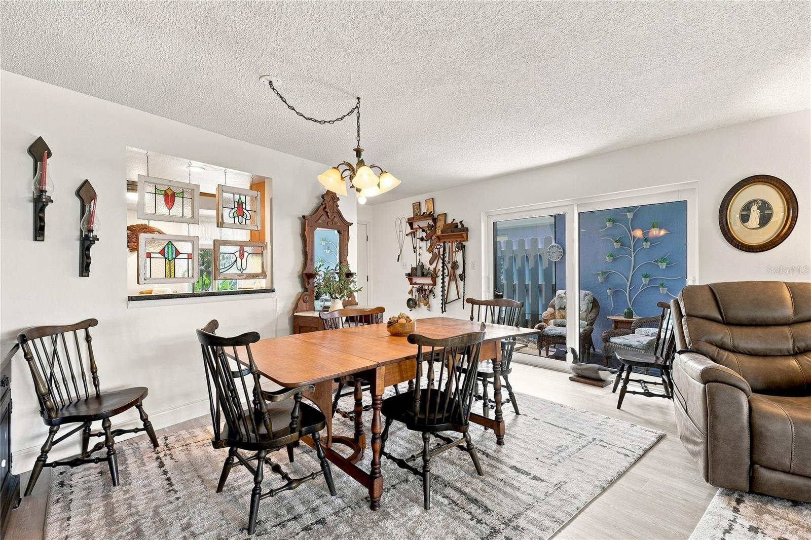 4208 Center Pointe Unit 27, Sarasota, FL 34233