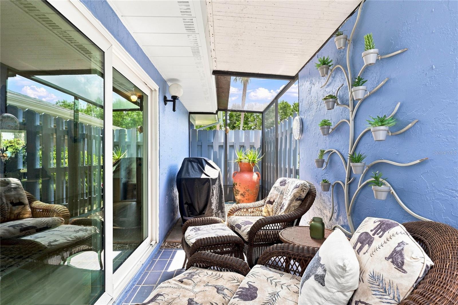 4208 Center Pointe Unit 27, Sarasota, FL 34233