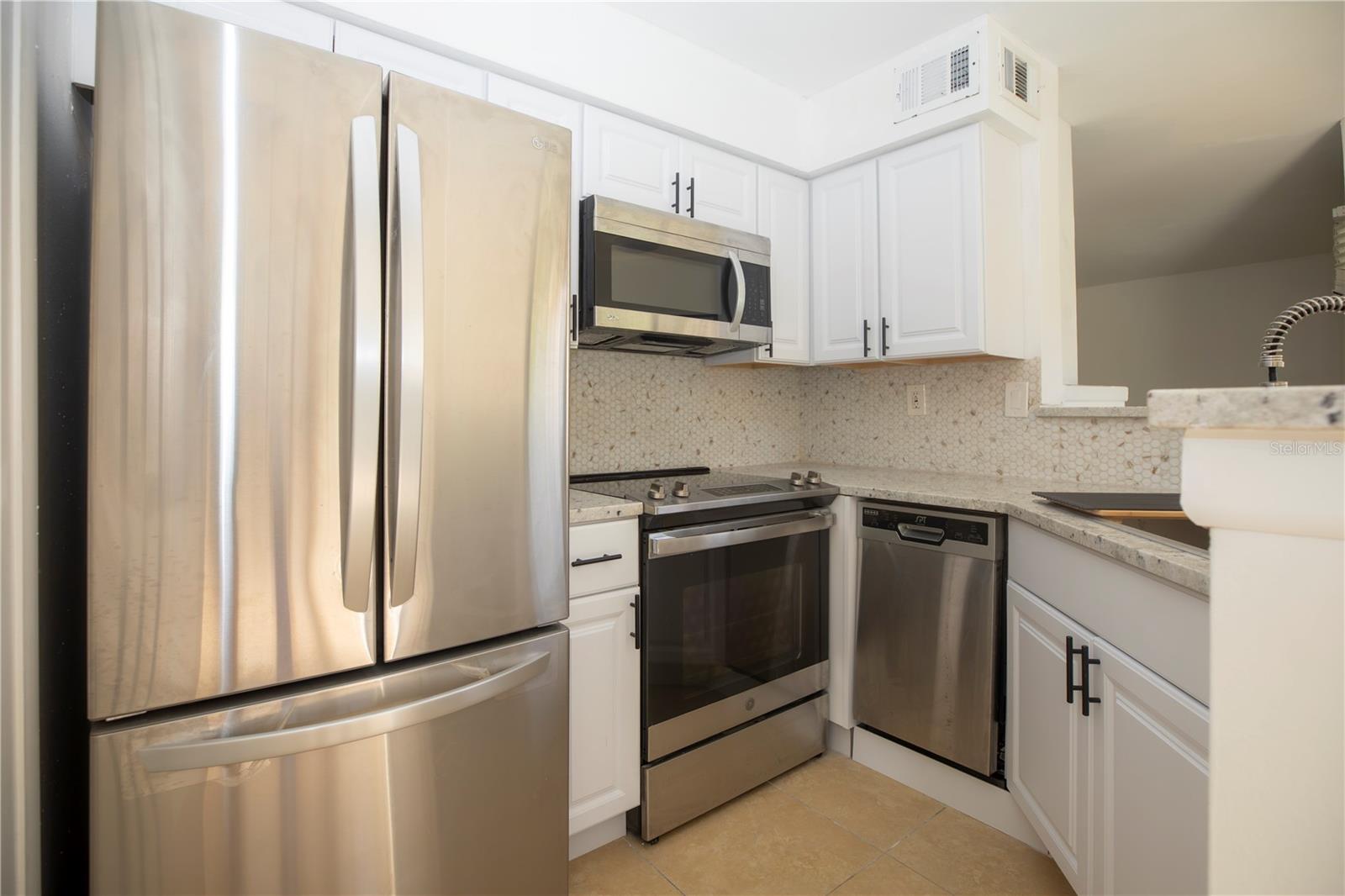8711 Fancy Finch Unit 101, Tampa, FL 33614