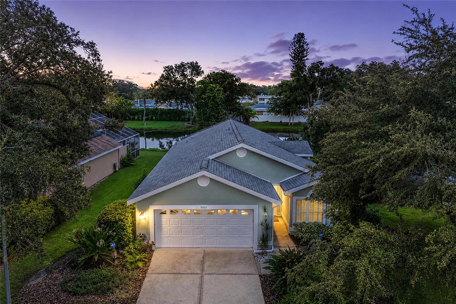 7488 Eleanor, Sarasota, FL 34243