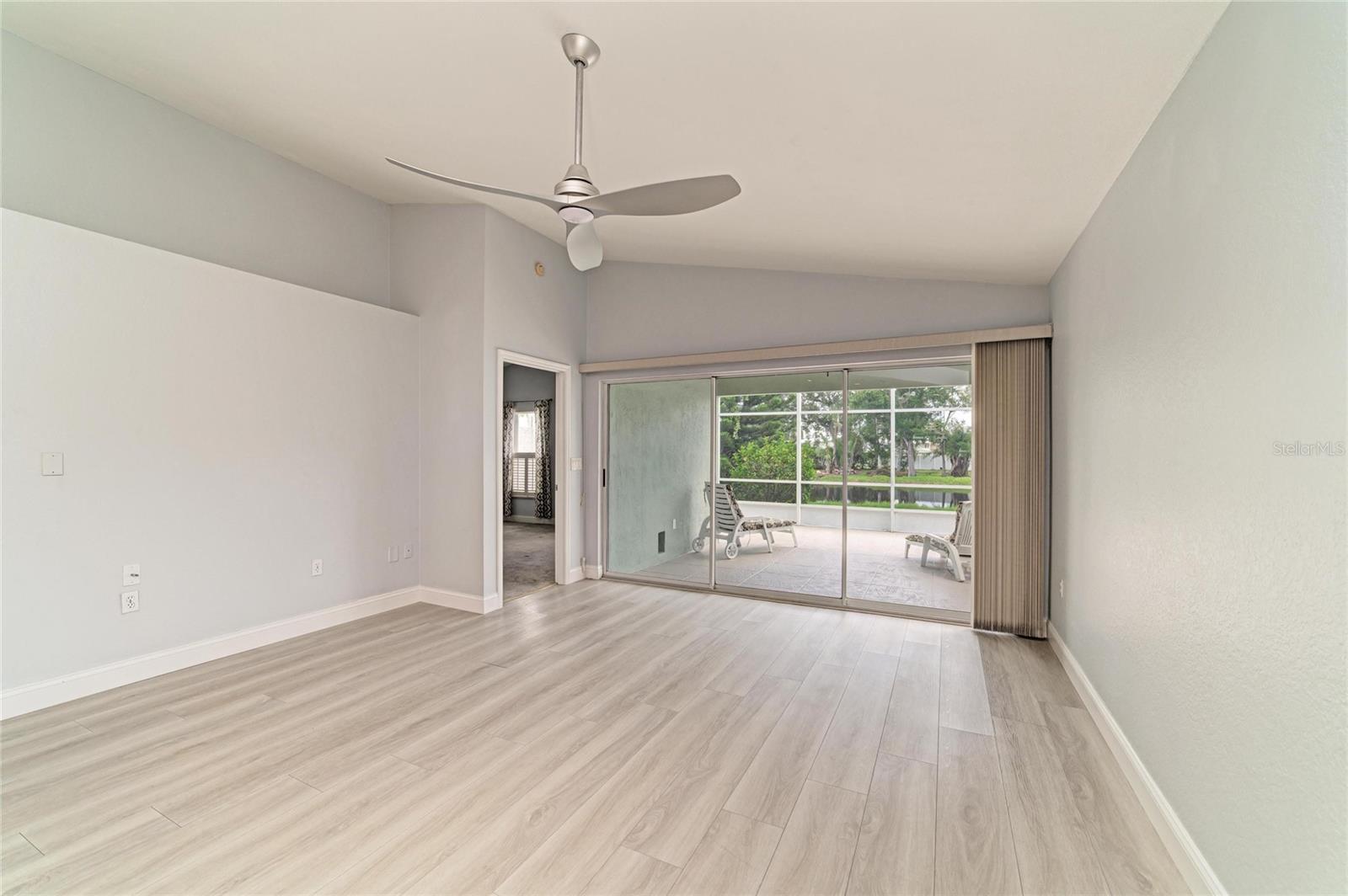 7488 Eleanor, Sarasota, FL 34243