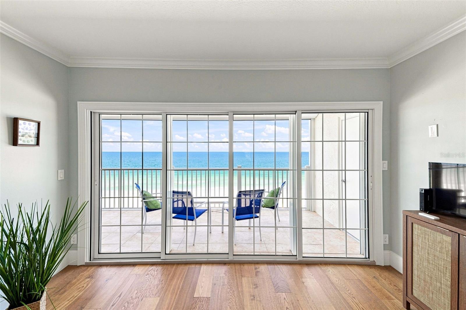 1586 Gulf Unit 2502, Clearwater, FL 33767