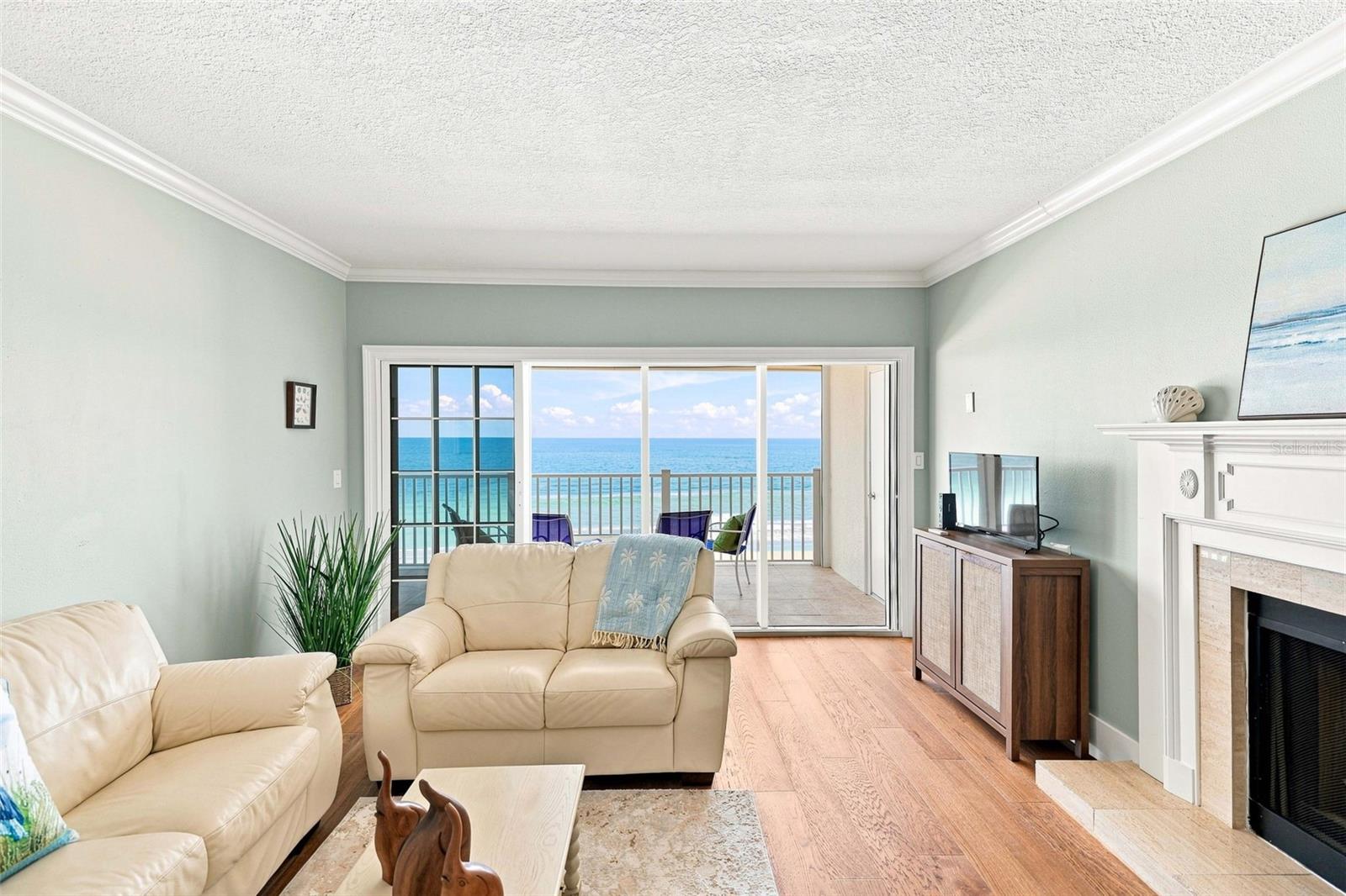 1586 Gulf Unit 2502, Clearwater, FL 33767