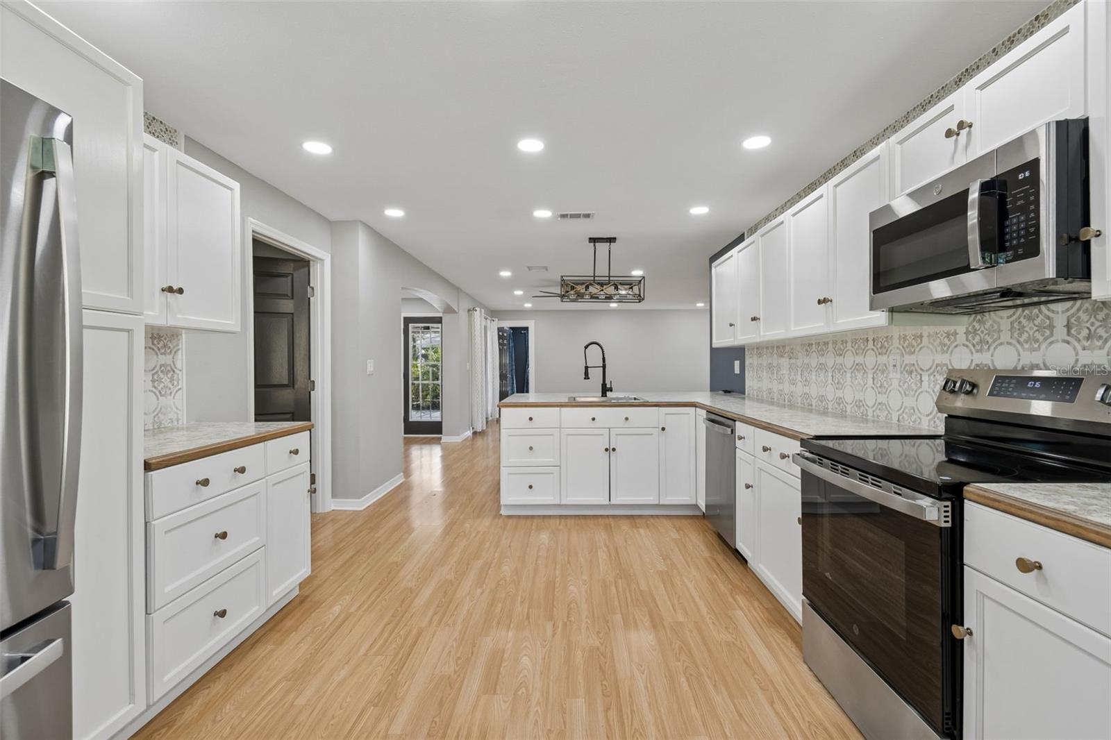 9329 Amazon, New Port Richey, FL 34655