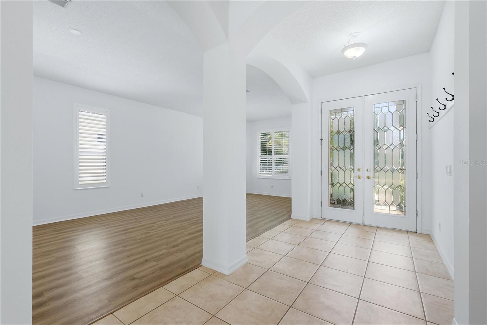 9089 Willow Brook, Sarasota, FL 34238