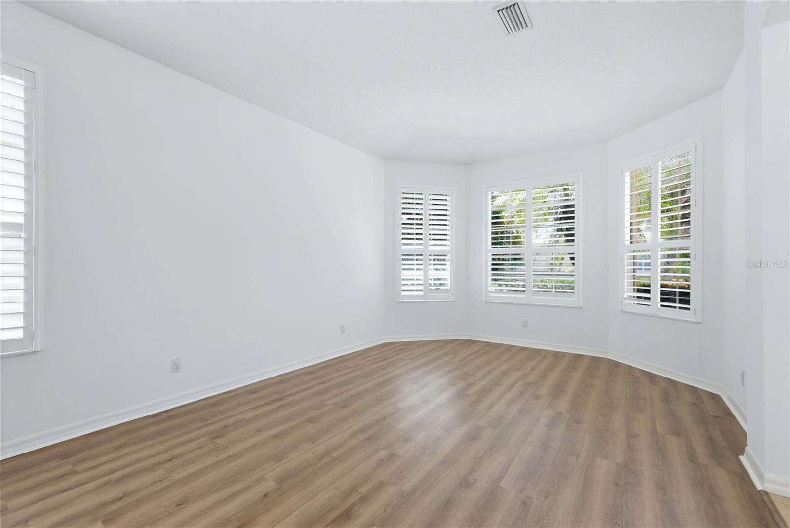 9089 Willow Brook, Sarasota, FL 34238