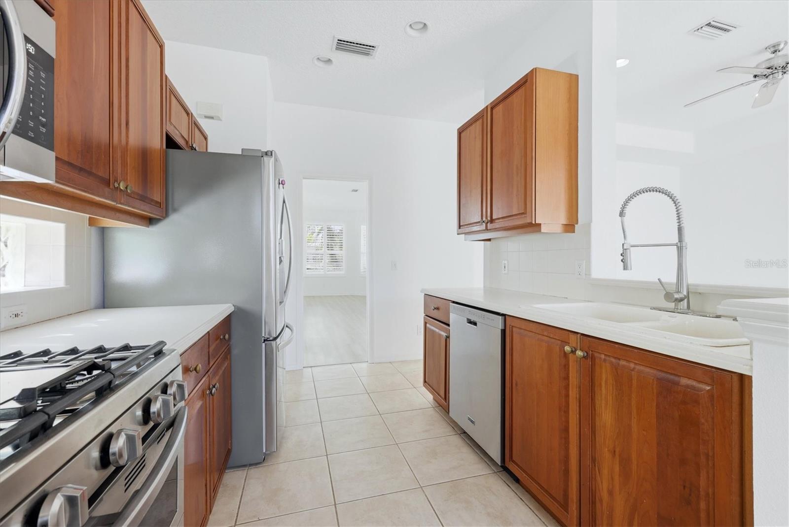 9089 Willow Brook, Sarasota, FL 34238
