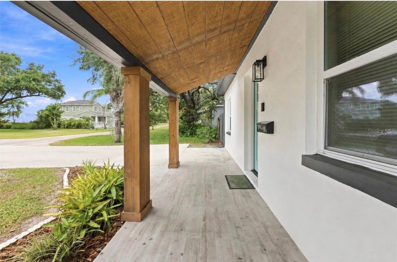 240 42nd, St Petersburg, FL 33703
