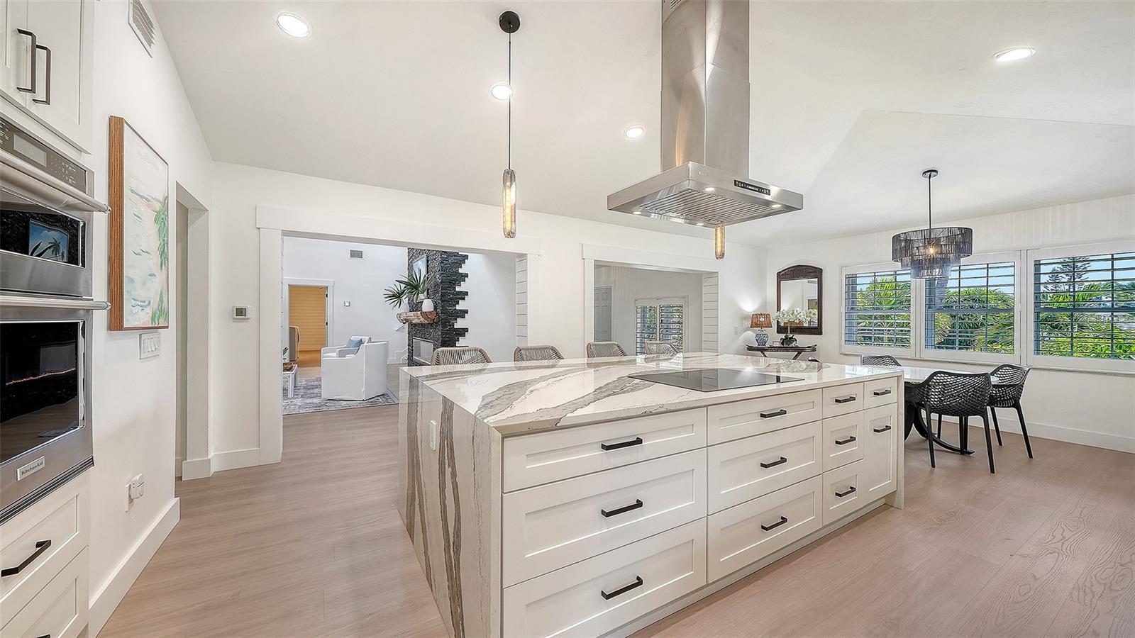 3624 Lockwood Ridge, Sarasota, FL 34239