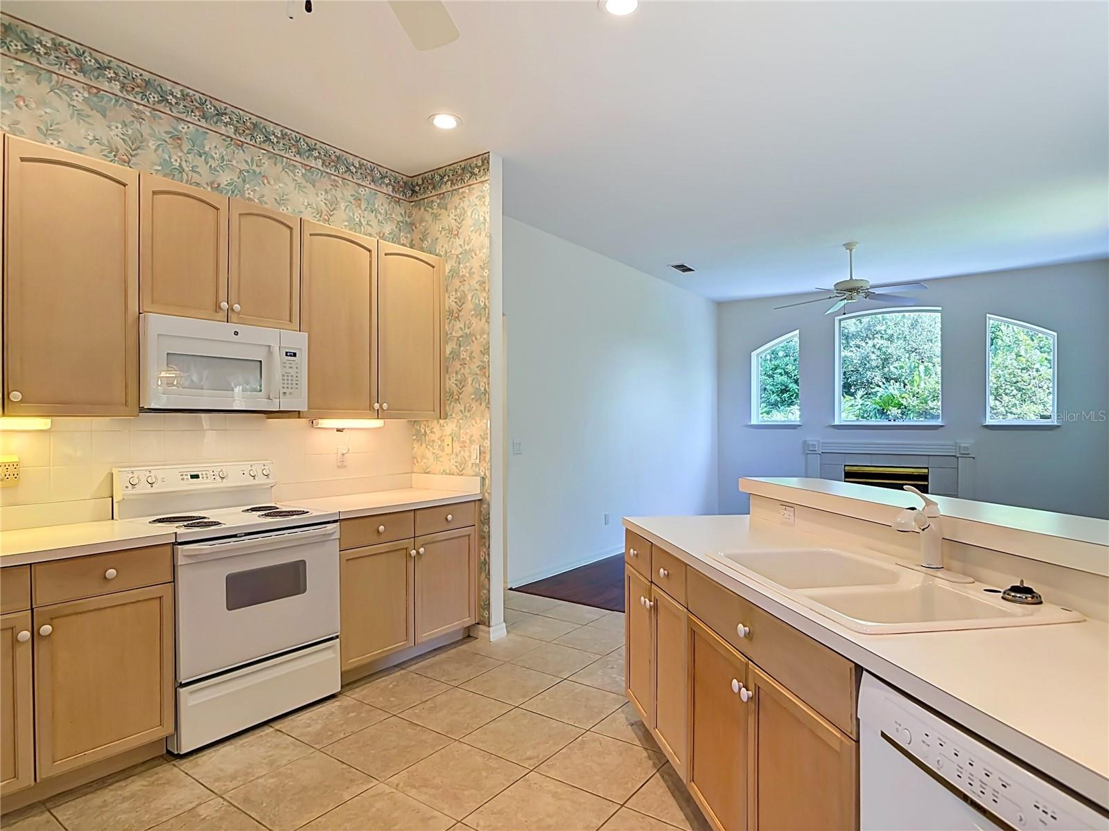 145 Needlewood, Debary, FL 32713