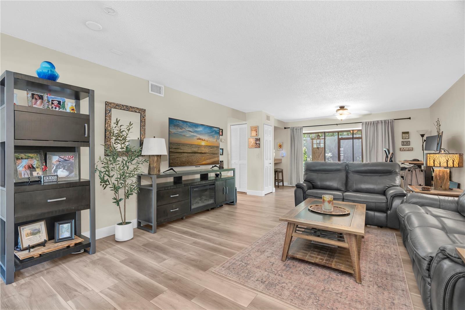 2866 Countrybrook Unit 12, Palm Harbor, FL 34684