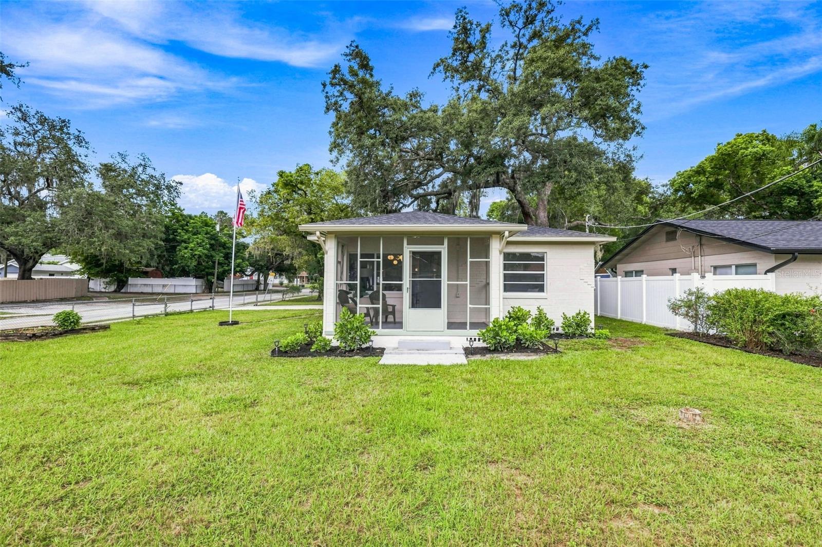 1825 Hanna, Tampa, FL 33610