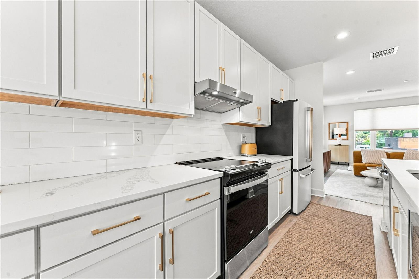 116 26th, St Petersburg, FL 33713