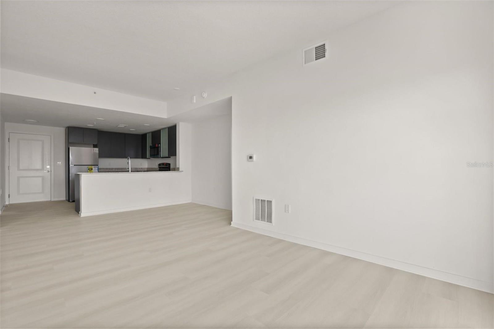 5563 Millenia Park Unit 401, Orlando, FL 32839