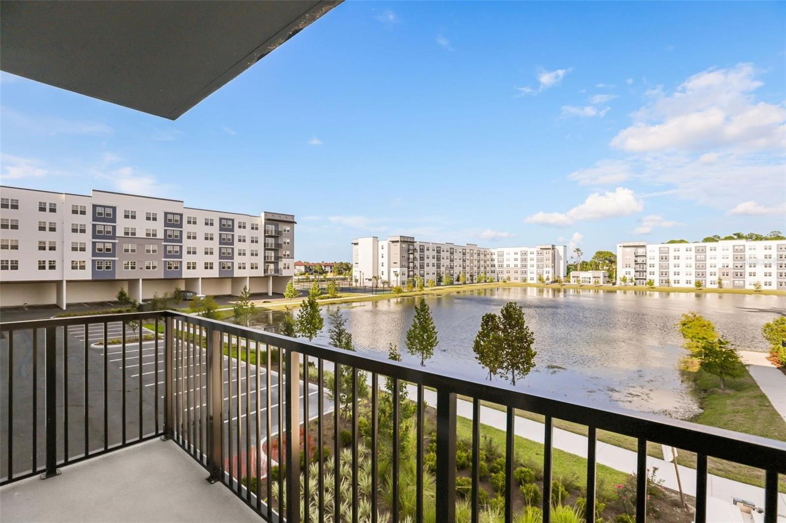 5563 Millenia Park Unit 225, Orlando, FL 32839