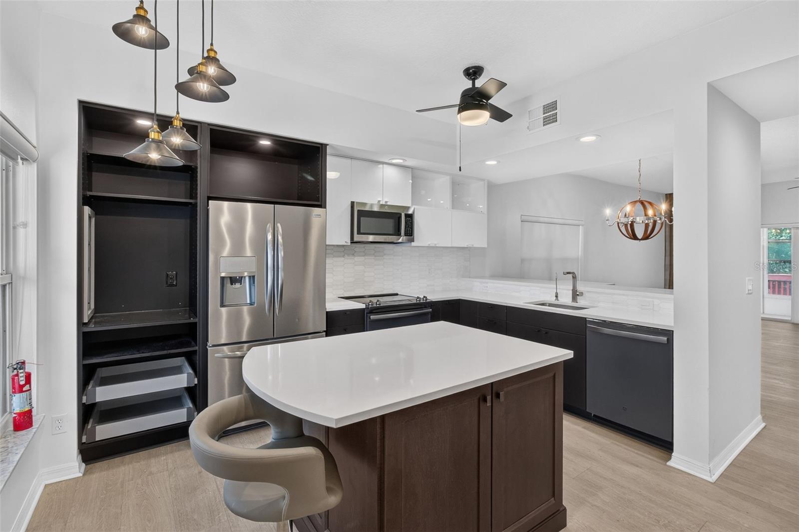 6330 99th Unit 14b, St Petersburg, FL 33708