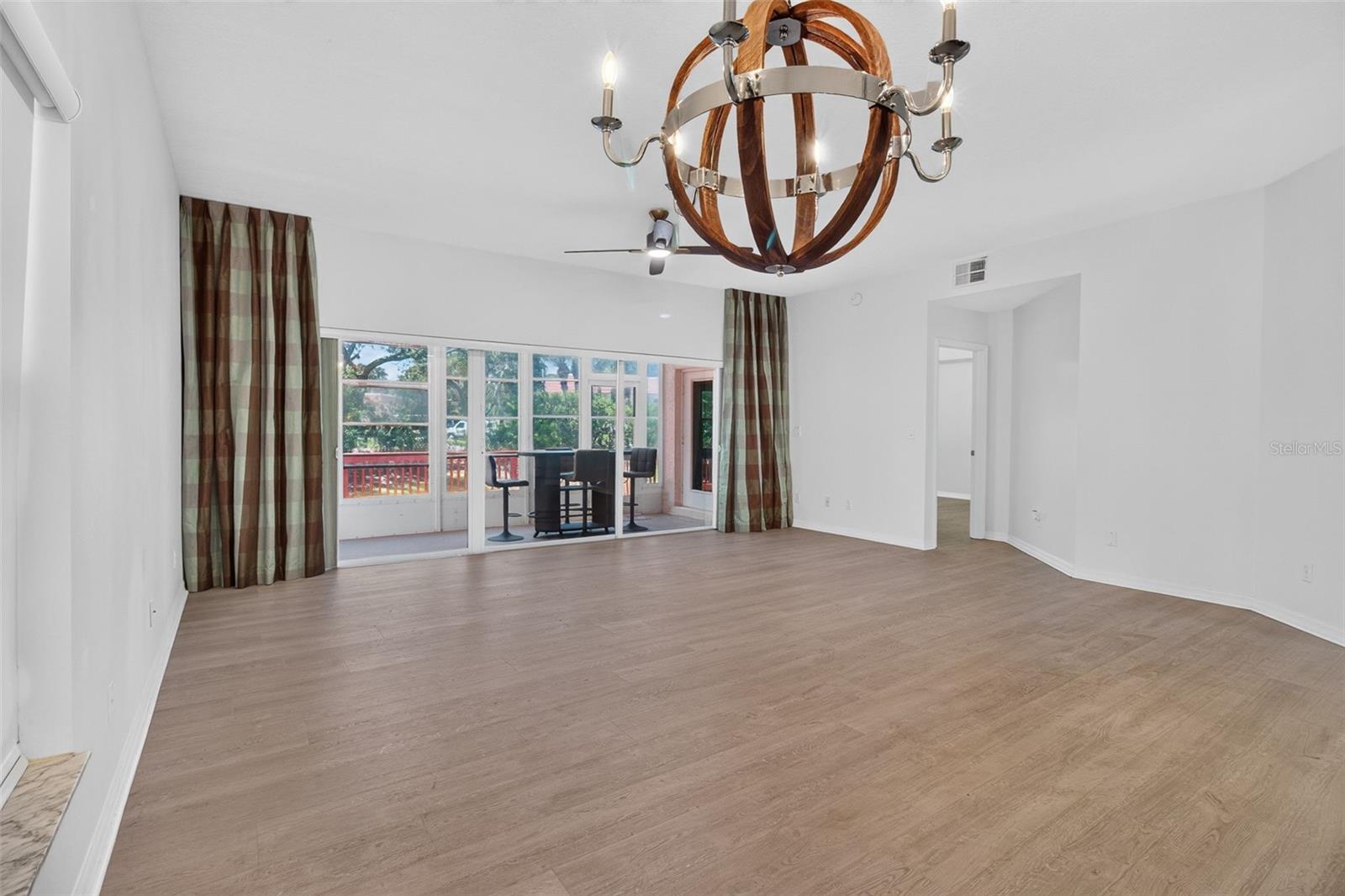 6330 99th Unit 14b, St Petersburg, FL 33708