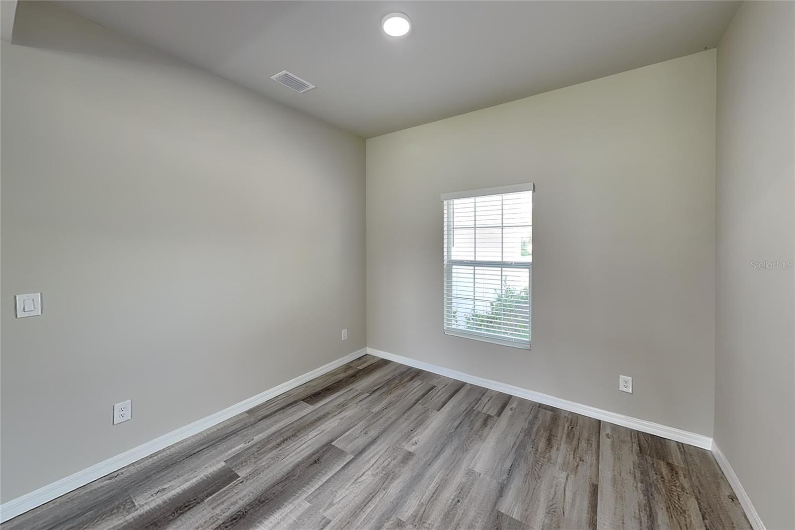 2440 Bronco, North Port, FL 34287