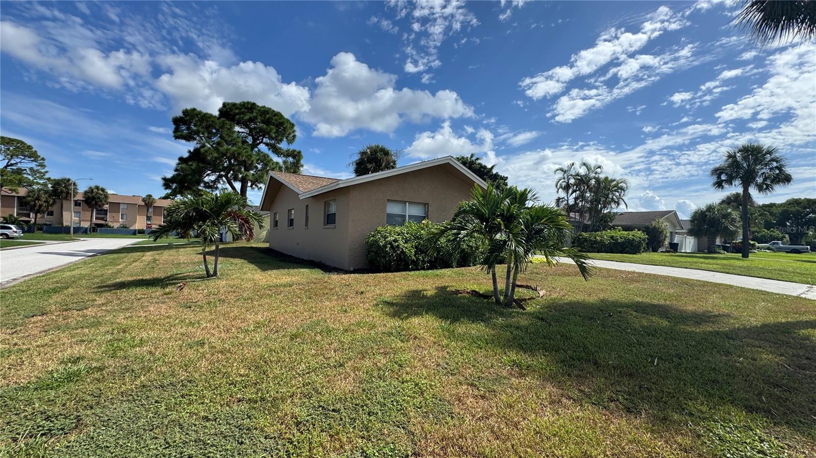 2695 58th Terrace S, St Petersburg, FL 33712