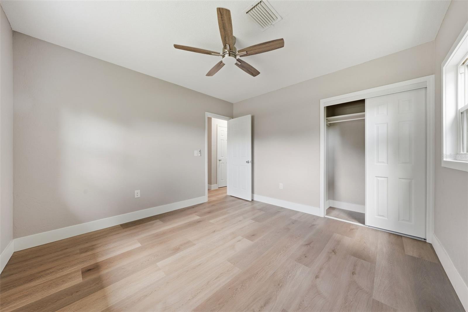 307 11th, Ocala, FL 34470