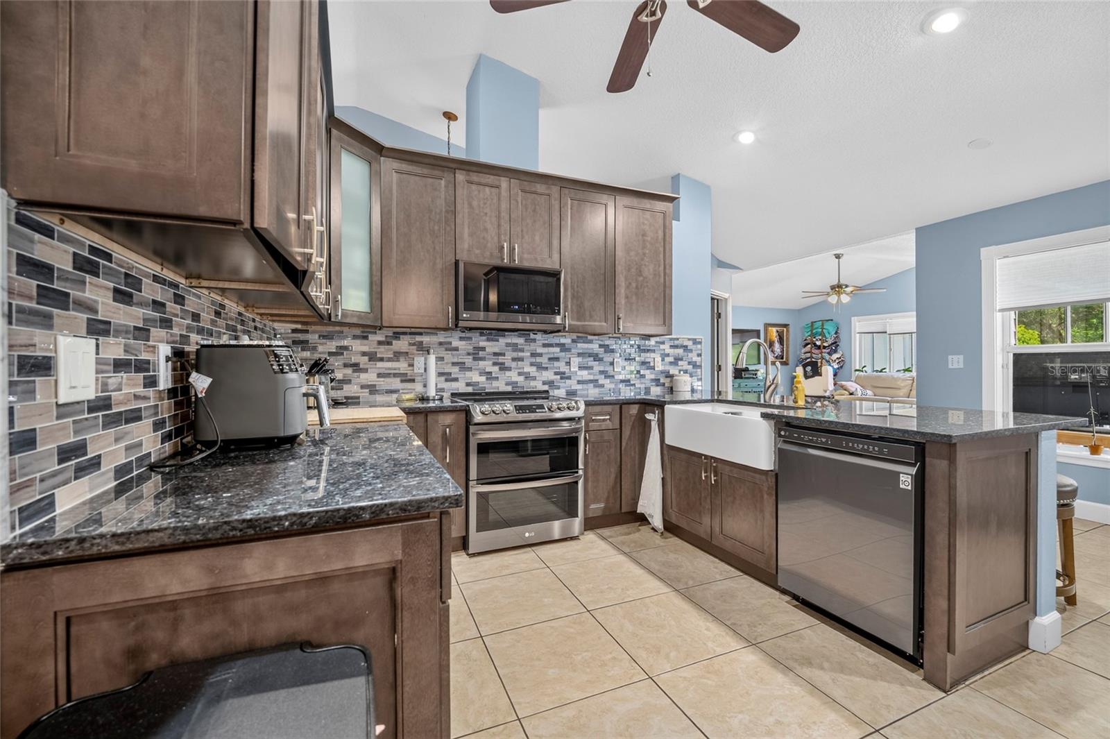 608 Woodview, Bradenton, FL 34212