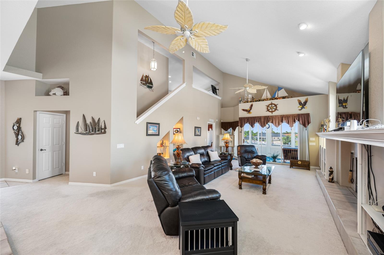 861 Symphony Isles, Apollo Beach, FL 33572