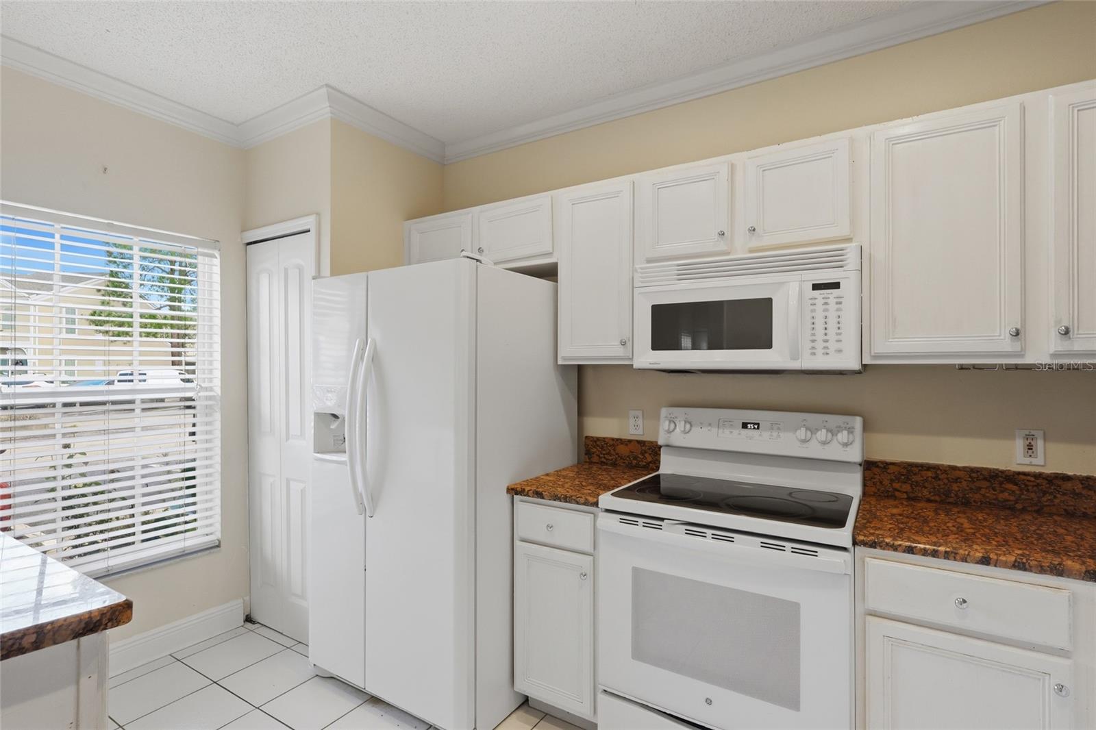 5416 Carrollwood Key Unit 8, Tampa, FL 33624