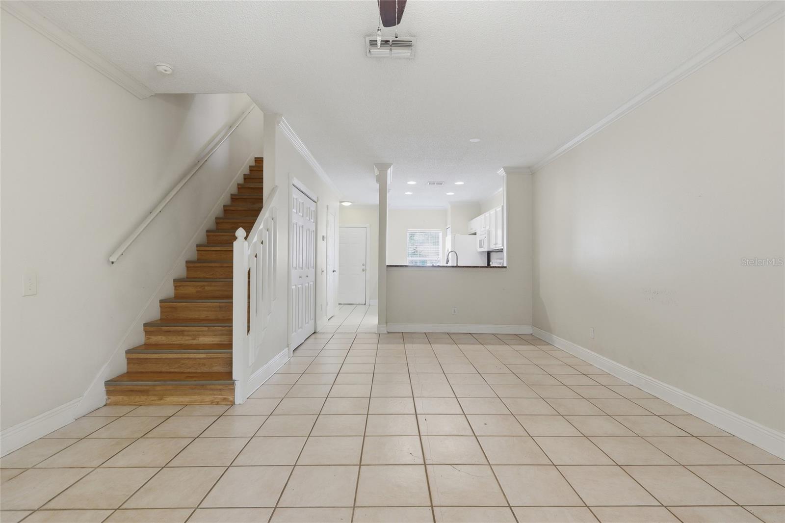 5416 Carrollwood Key Unit 8, Tampa, FL 33624