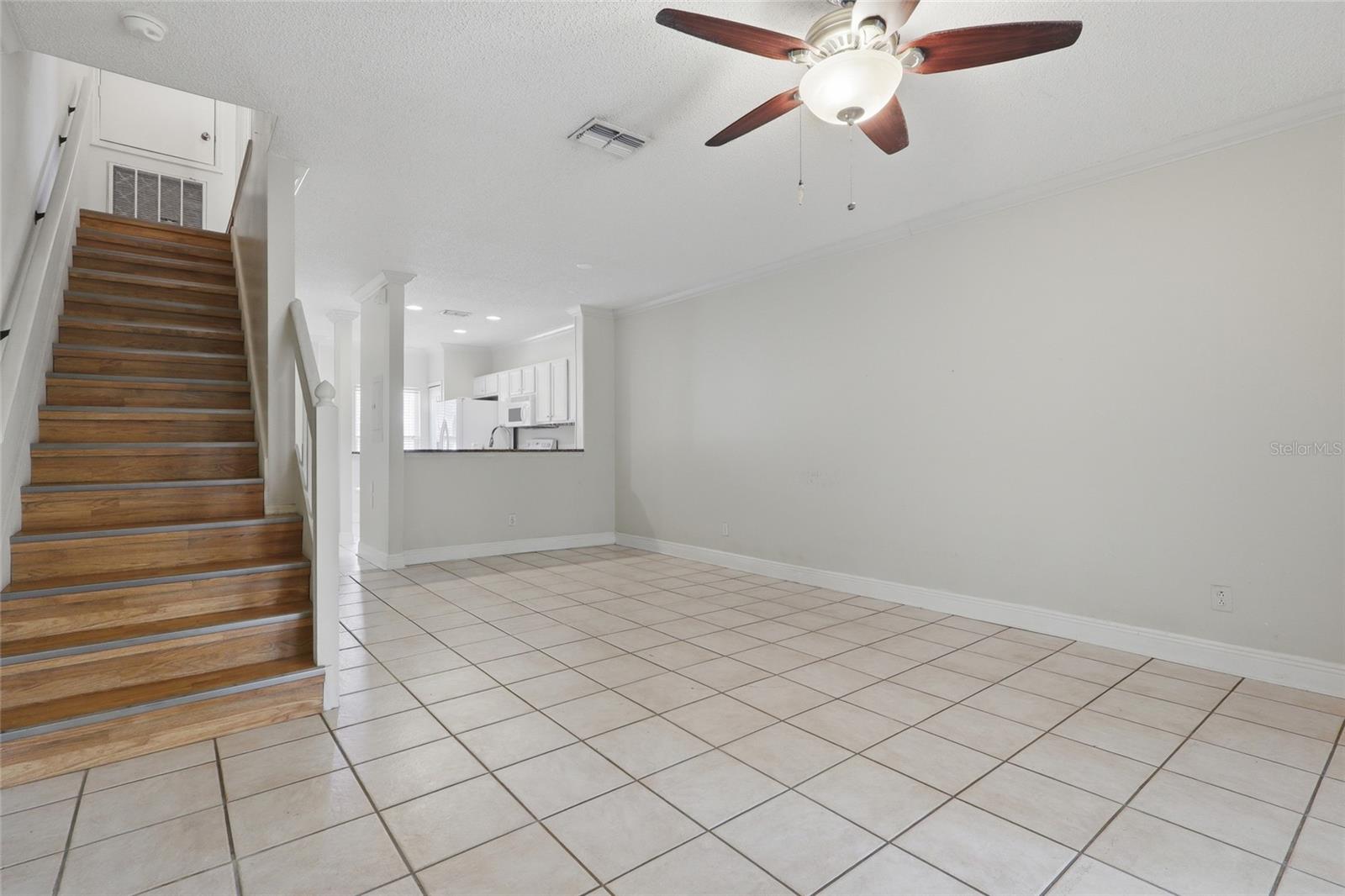 5416 Carrollwood Key Unit 8, Tampa, FL 33624