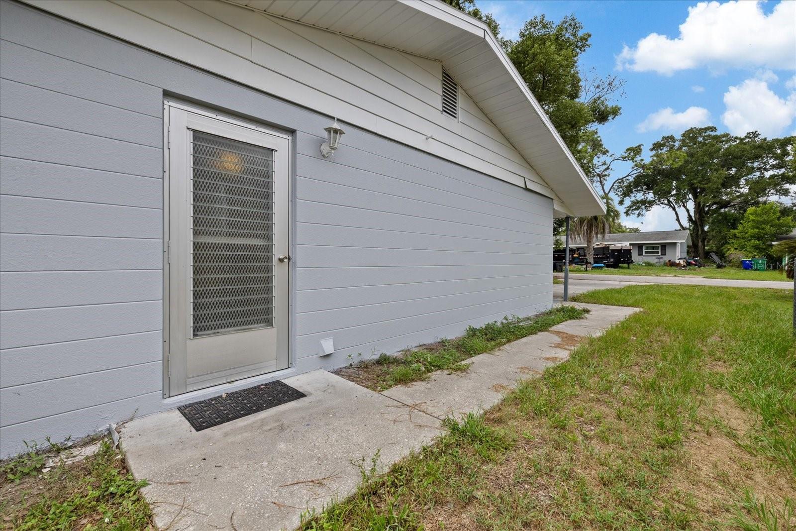 5900 Avocado, Zephyrhills, FL 33542