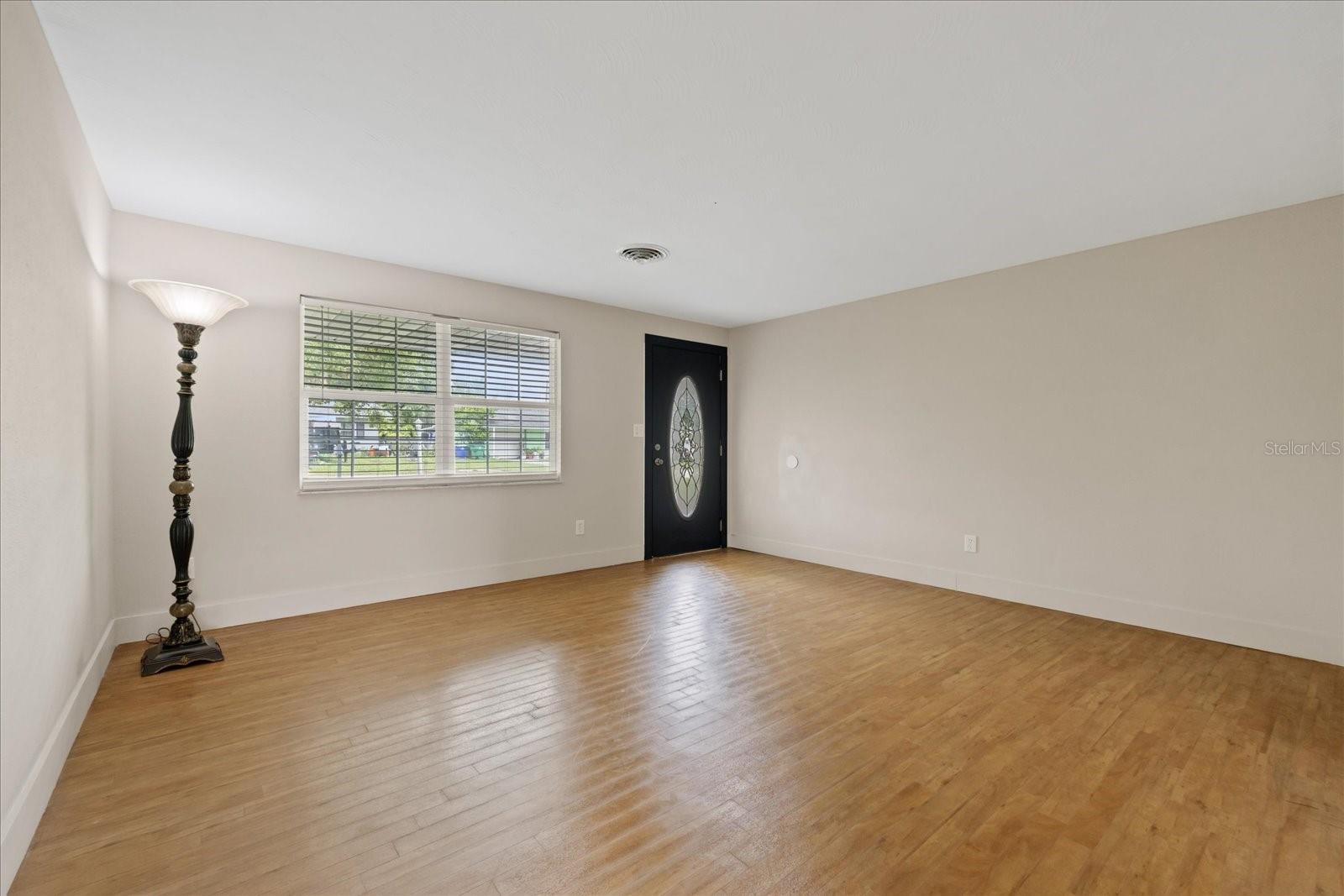 5900 Avocado, Zephyrhills, FL 33542