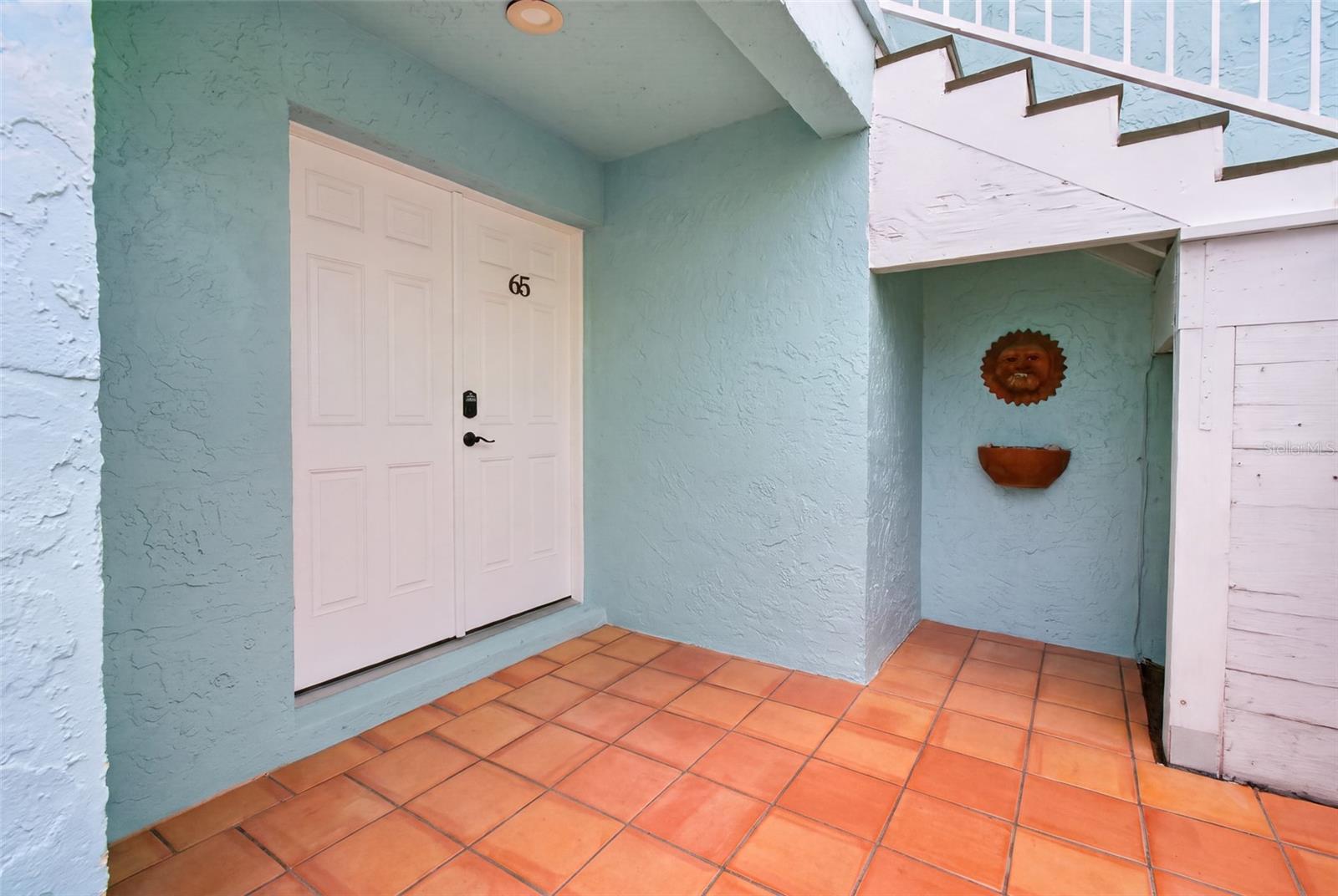 1 Windrush Unit 65, Indian Rocks Beach, FL 33785