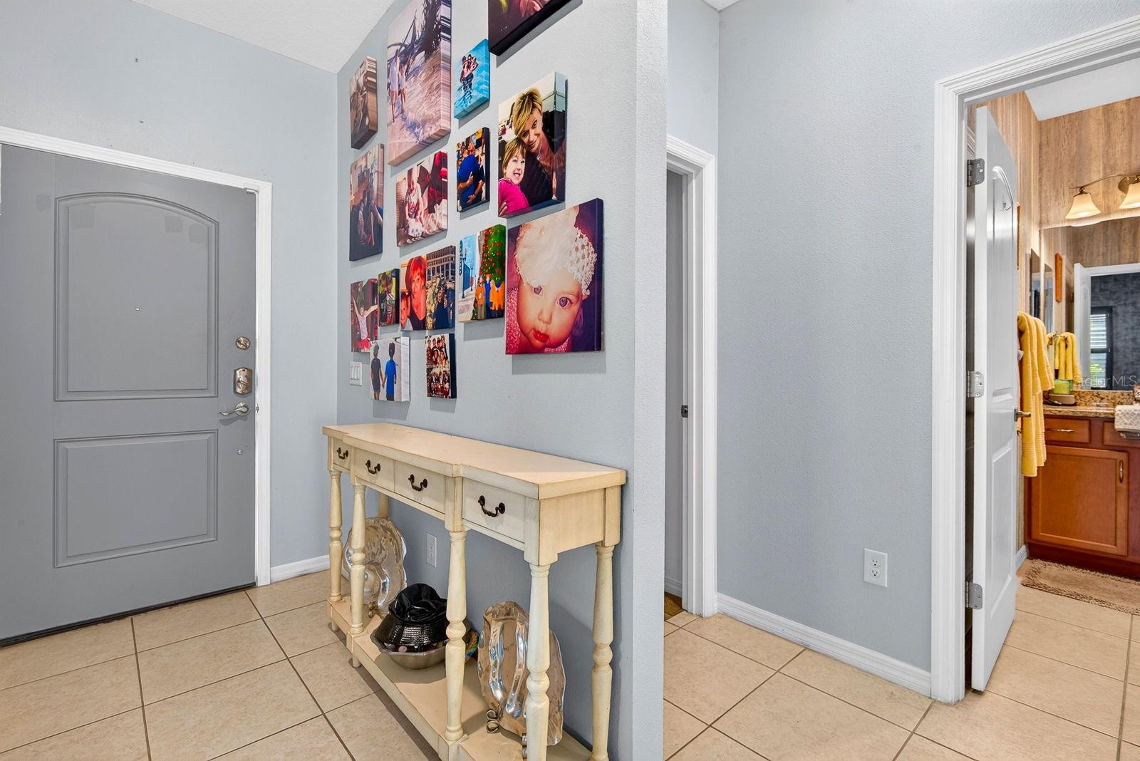 7010 Playa Bella, Bradenton, FL 34209