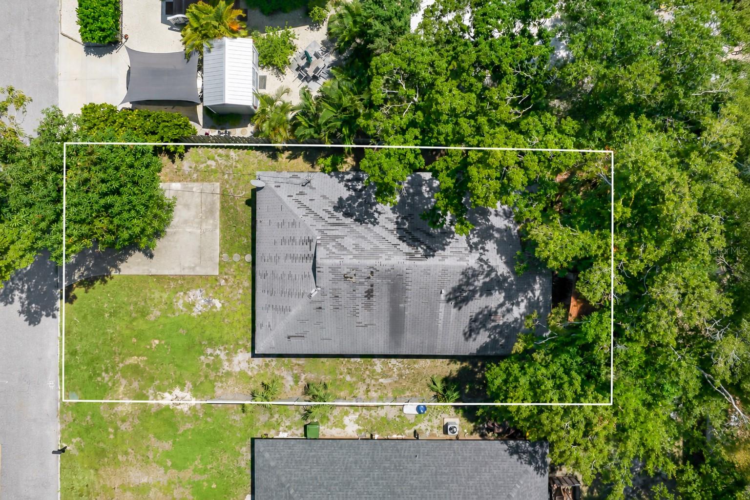 919 Goodrich, Sarasota, FL 34236