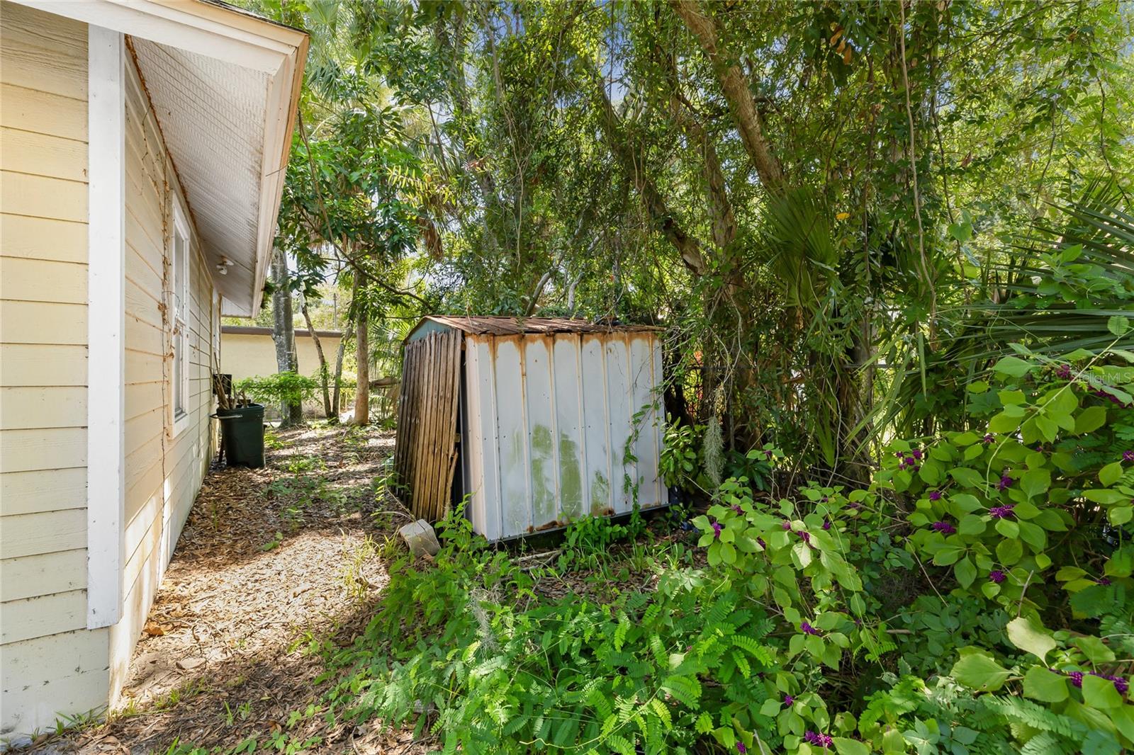 919 Goodrich, Sarasota, FL 34236