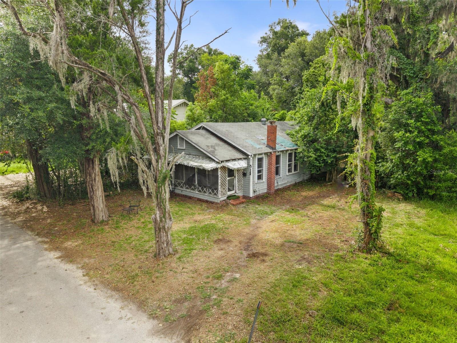 512 9th, Gainesville, FL 32601