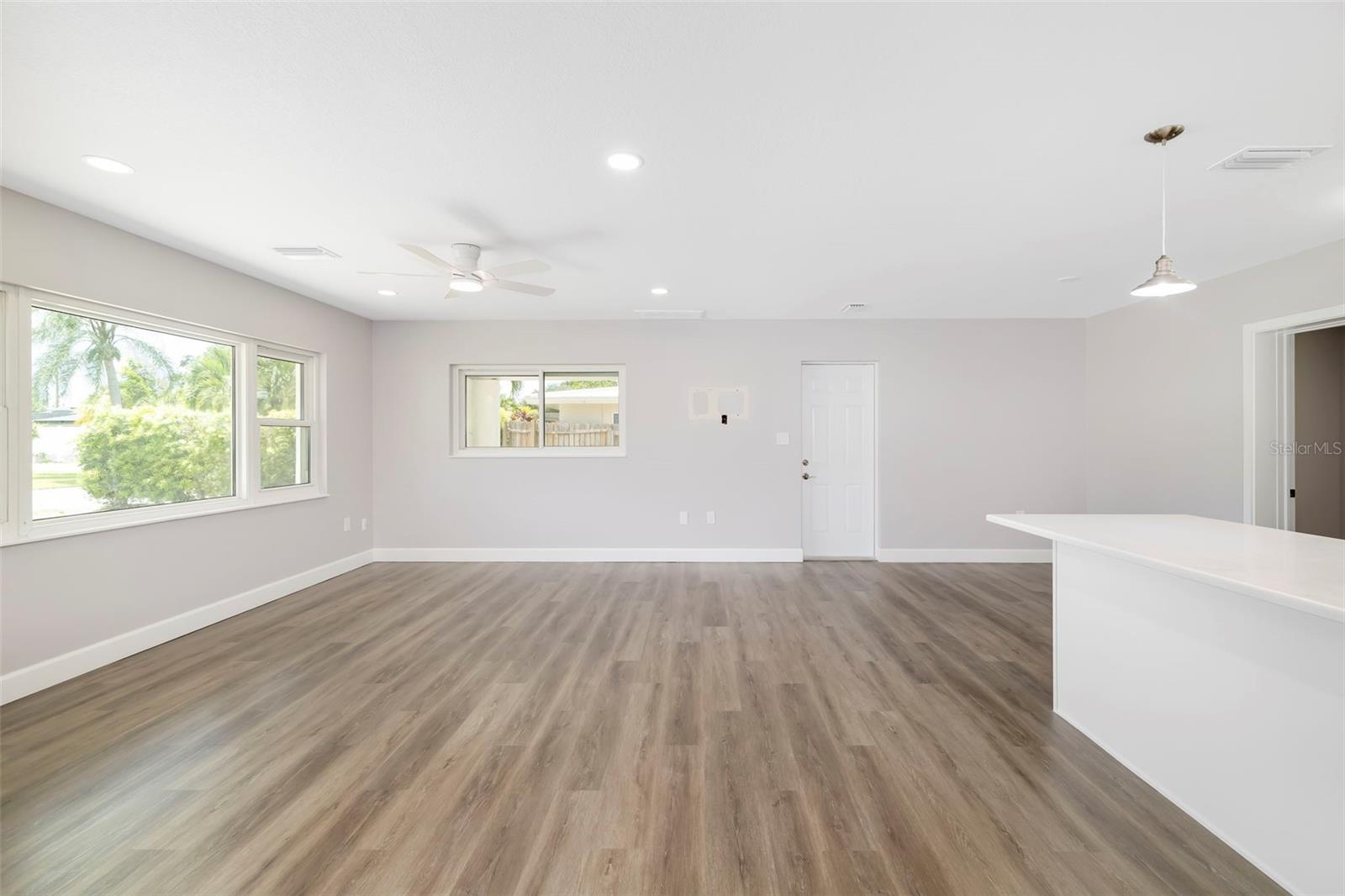2253 Goldenrod, Sarasota, FL 34239
