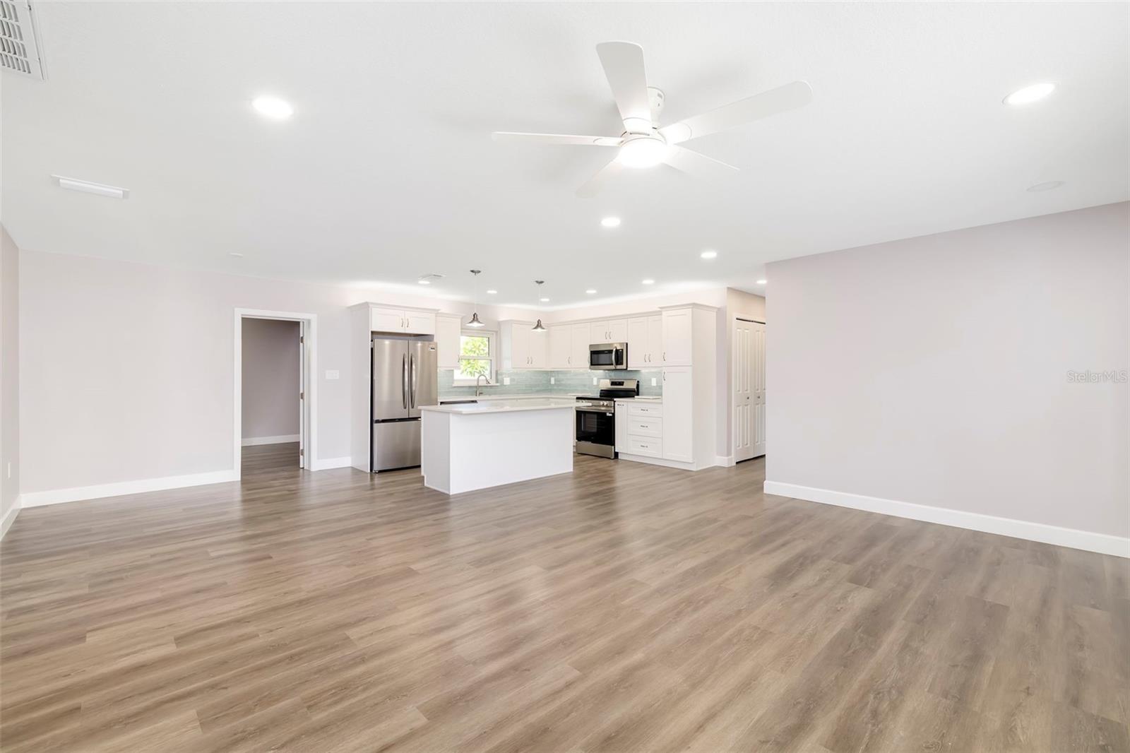 2253 Goldenrod, Sarasota, FL 34239