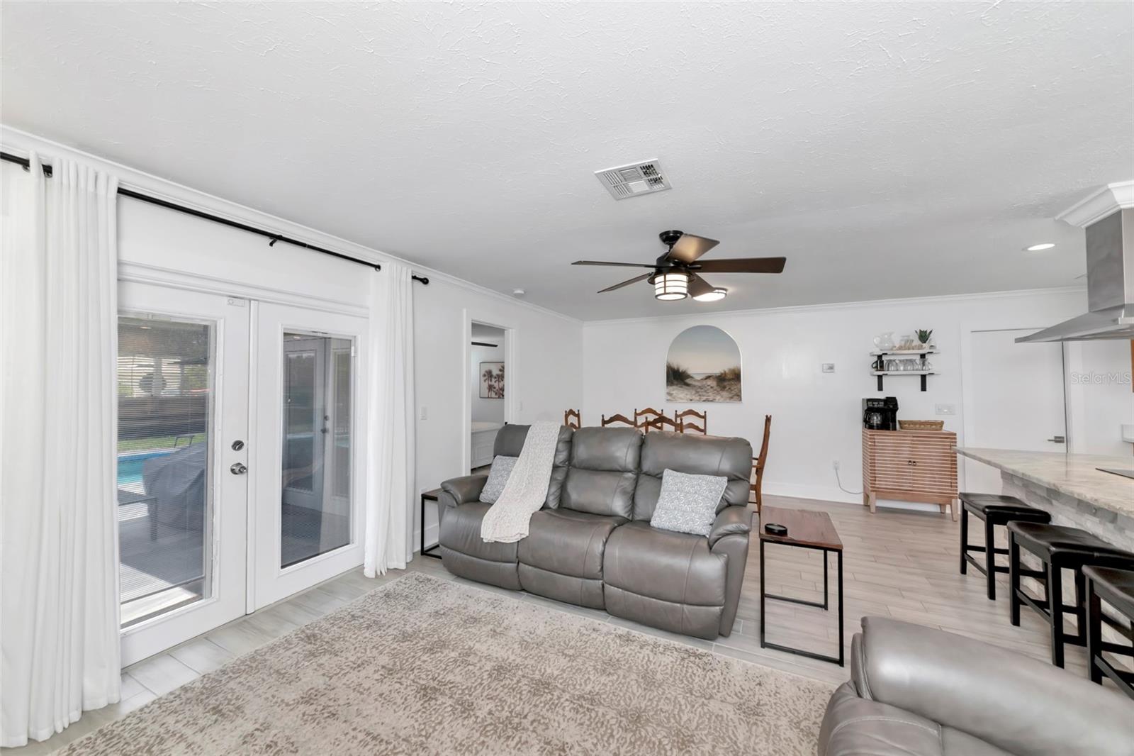 2861 Indianwood, Sarasota, FL 34232