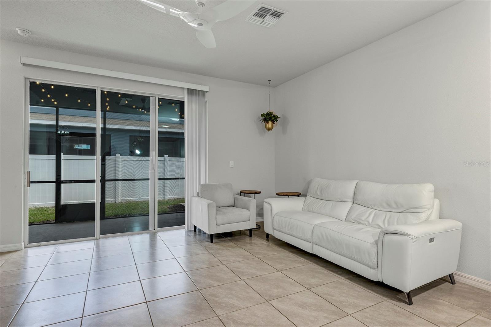 4015 Blue Banks, Bradenton, FL 34208
