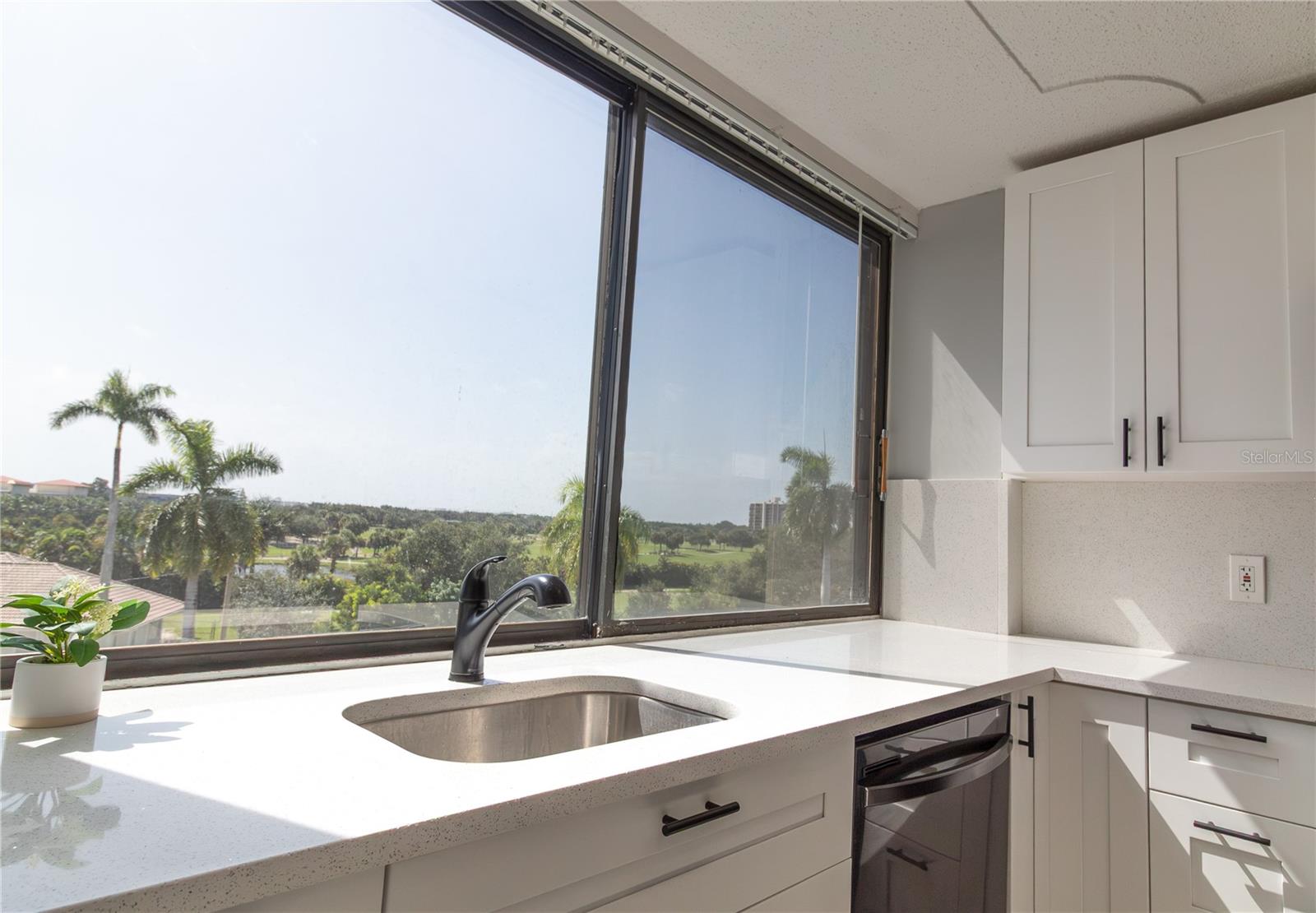 1500 Presidential Unit 401, West Palm Beach, FL 33401
