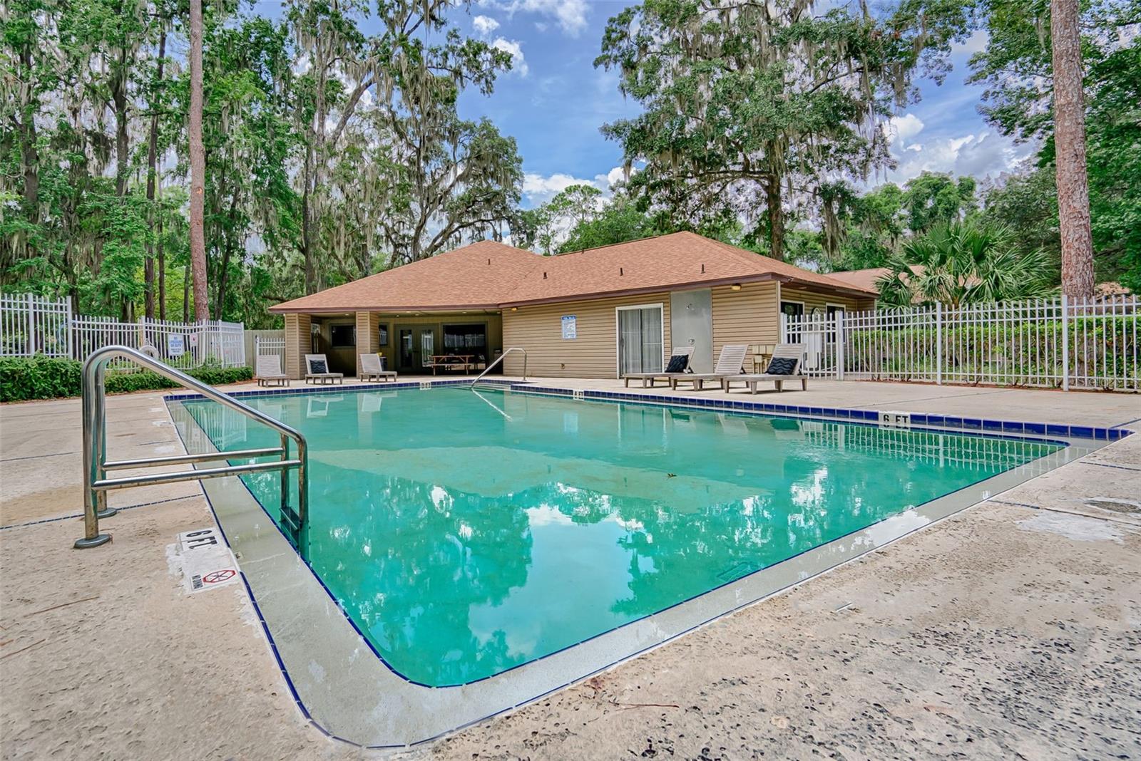 109 16th Unit Q101, Gainesville, FL 32601