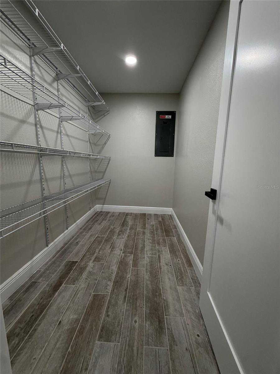 8715 Driftwood, Tampa, FL 33615