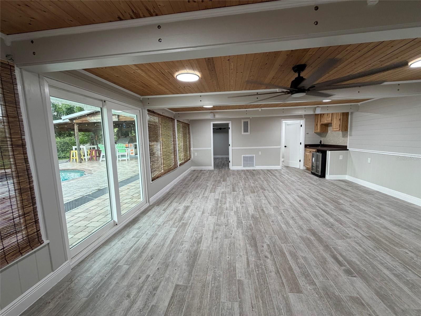 8715 Driftwood, Tampa, FL 33615