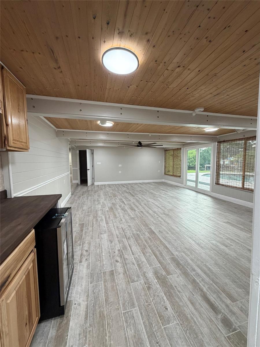 8715 Driftwood, Tampa, FL 33615